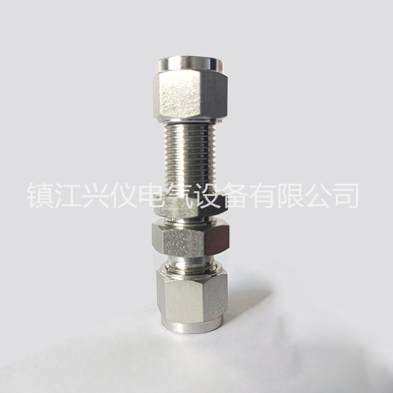 卡套直通穿板接头