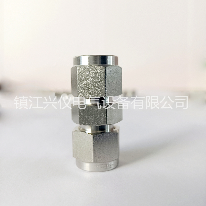 卡套直通中间接头